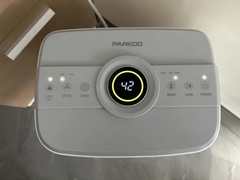 Sensore di umidità incorporato Dehumidificatore d'aria elettrico 12 L/D Display LED Smart Touch